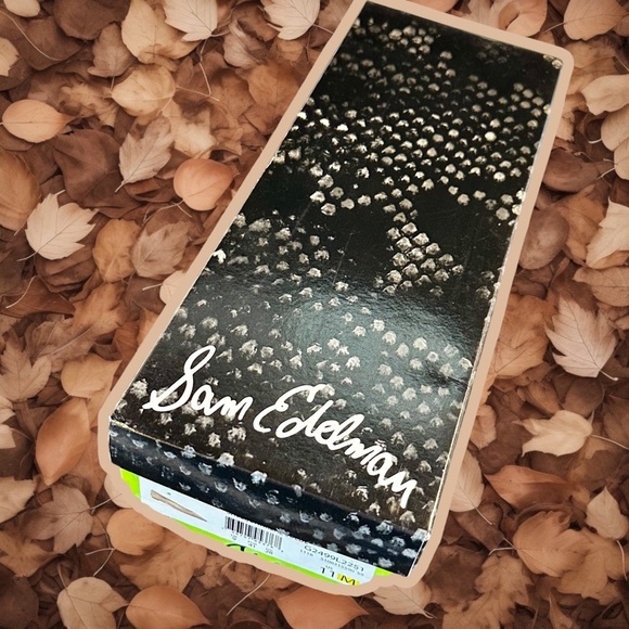 NWT Sam Edelman ‘Sally’ Pointed Toe Flats in “Oatmeal” Suede Leather Size 11 - Picture 5 of 16